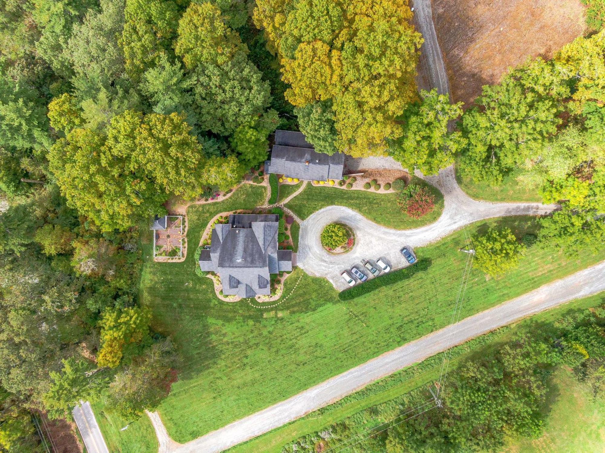 Bed & Breakfast On Tiffany Hill Mills River Exterior foto